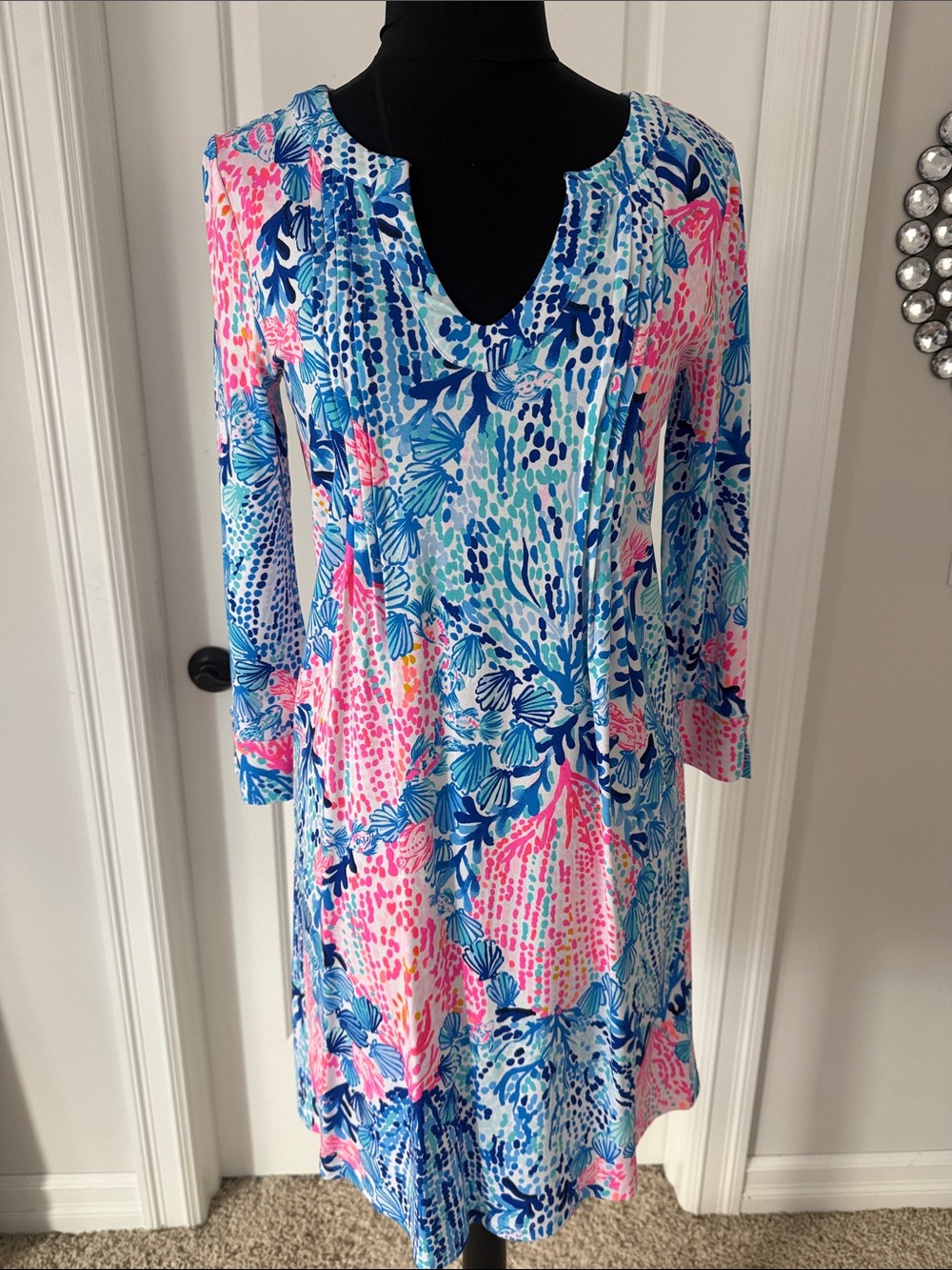 Lilly Pulitzer UPS 50+ Beverlyn dress in Blue & Pink XS - sway with me print